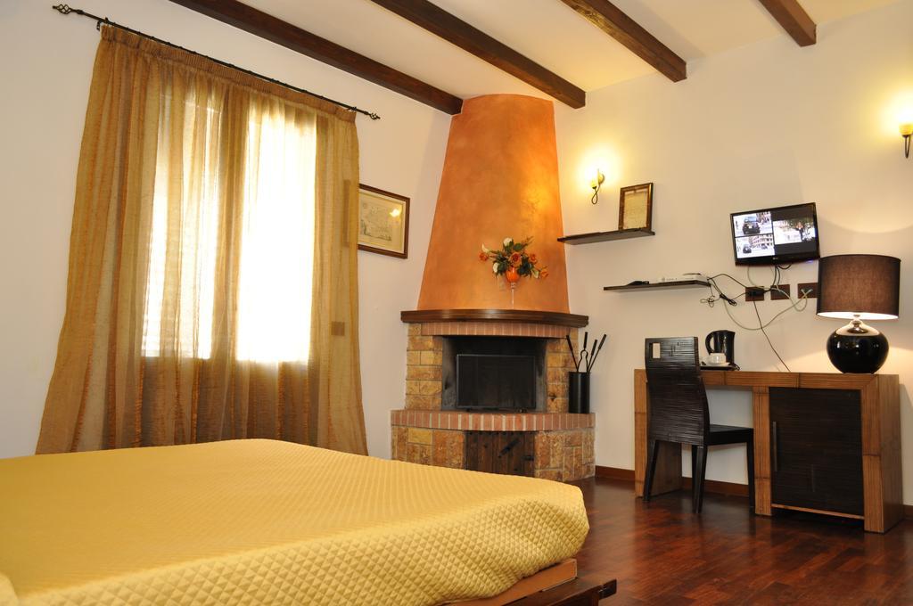Rooms And Breakfast Zefiro San Vito Lo Capo Exterior foto