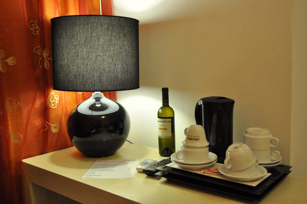 Rooms And Breakfast Zefiro San Vito Lo Capo Zimmer foto