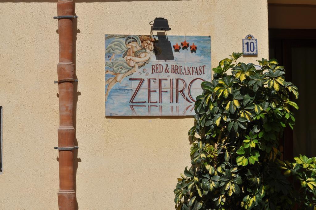 Rooms And Breakfast Zefiro San Vito Lo Capo Exterior foto