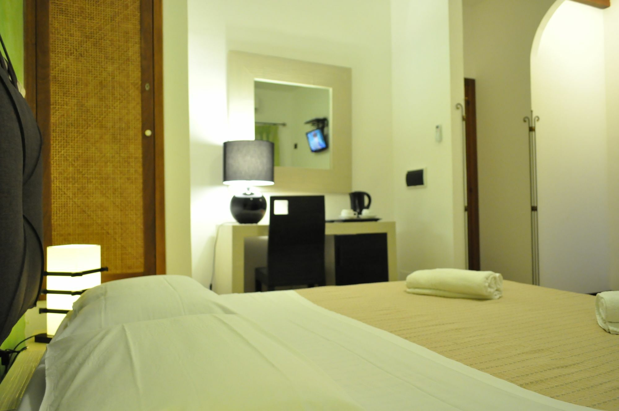 Rooms And Breakfast Zefiro San Vito Lo Capo Exterior foto